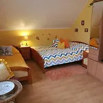 בית אירוח Gorski Strumien